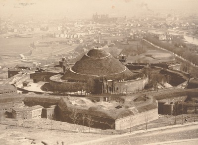 Człowiek z kamerą I Spacer filmowy w 100-lecie urodzin Andrzeja Wajdy 